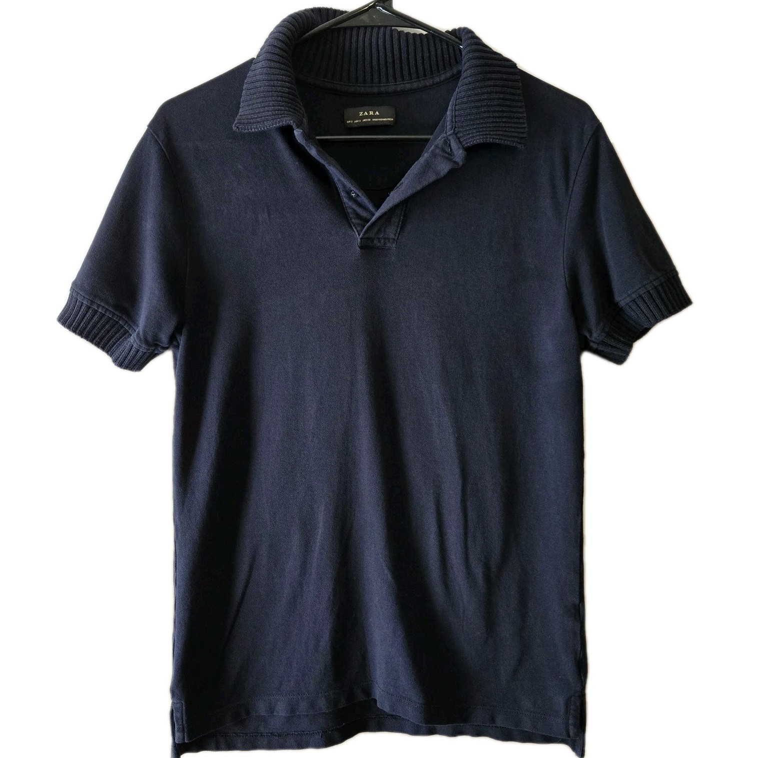 ZARA 자라 남성 네이비 SS 폴로 셔츠와 버튼 리브드 칼라 & 슬리브 트림 사이즈 스몰