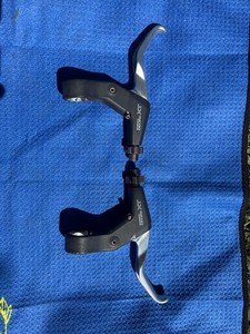 VINTAGE SHIMANO XT MOUNTAIN BIKE V BRAKE LEVERS BL-M739 NO RESERVE! GREAT SHAPE!