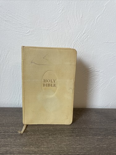 White Leather KJV Holy Bible 1945 Authority William Collins Clear Type Press - Bild 1 von 20