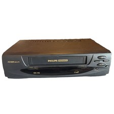 Philips Magnavox VRA611AT22 VHS VCR 4-Head Hi-Fi Player No Remote