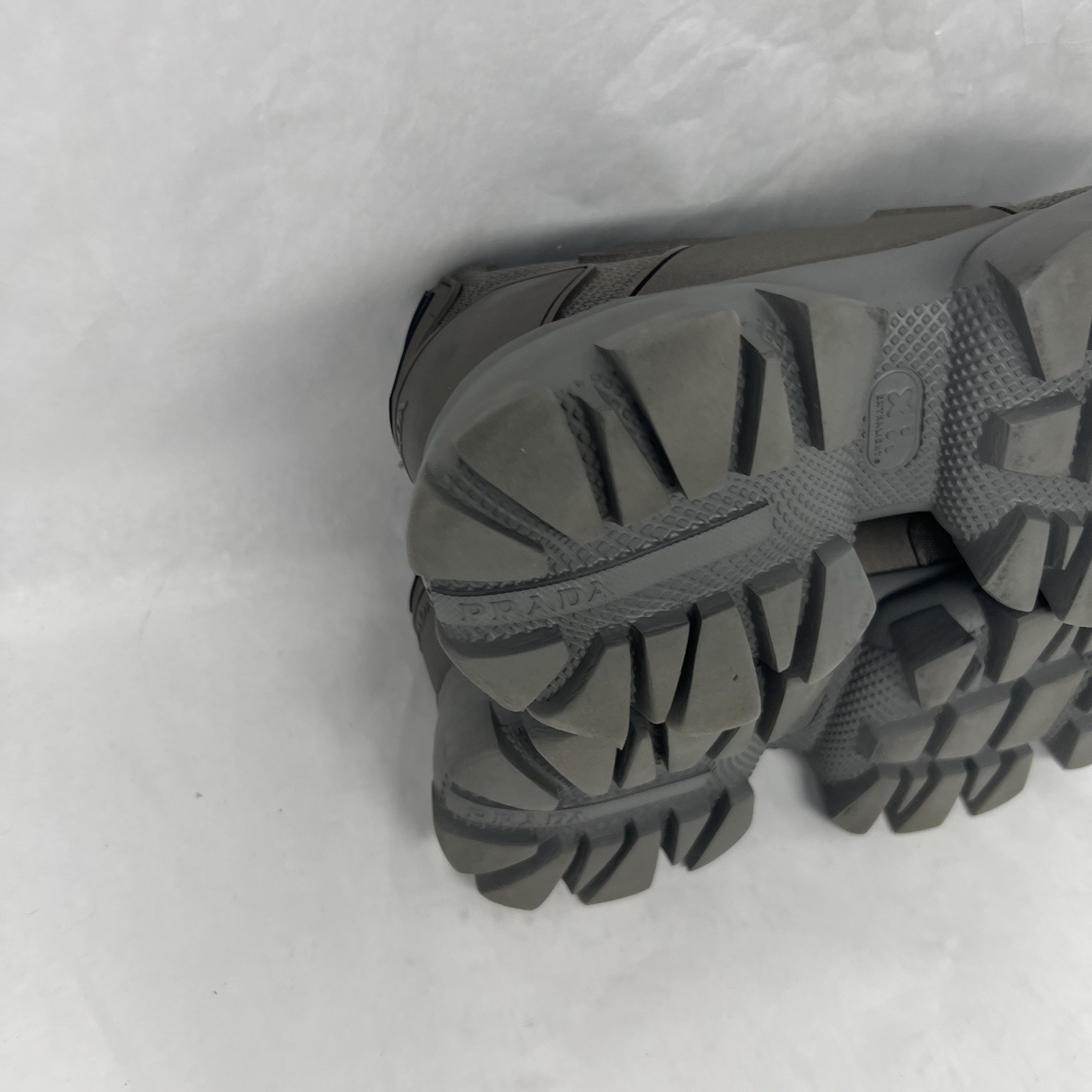 Prada Cloudbust Thunder Knit Graphite Size 7.5uk/… - image 8