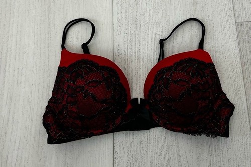 Victoria's Secret Bombshell Plunge Add 2 Cups Sz 34A Red Black Lace