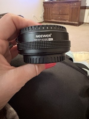 Neewer EF-EOS R Control Ring Mount Adapter