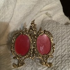 Vtg Double Picture Frame Ornate Filigree Gold Tone Metal Victorian Easel Back