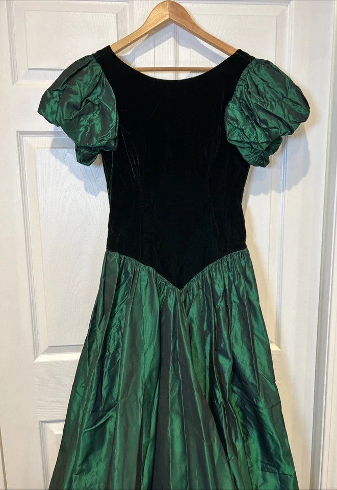 Vestido De Colección Whats Up by Carol Talla 14 Verde Tafetán Terciopelo Manga Abullonada Lazo Años 80 Foto 4 de 4