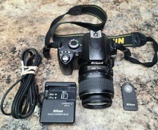 Nikon D60 DSLR Camera with 18-55mm f/3.5-5.6G Auto Focus-S Nikkor Zoom Lens