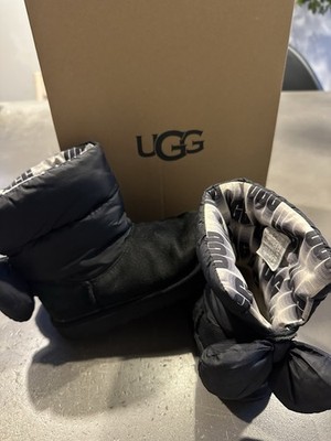 Ugg Boots Kinder In Schwarz Gr. 31 Mit Schleife