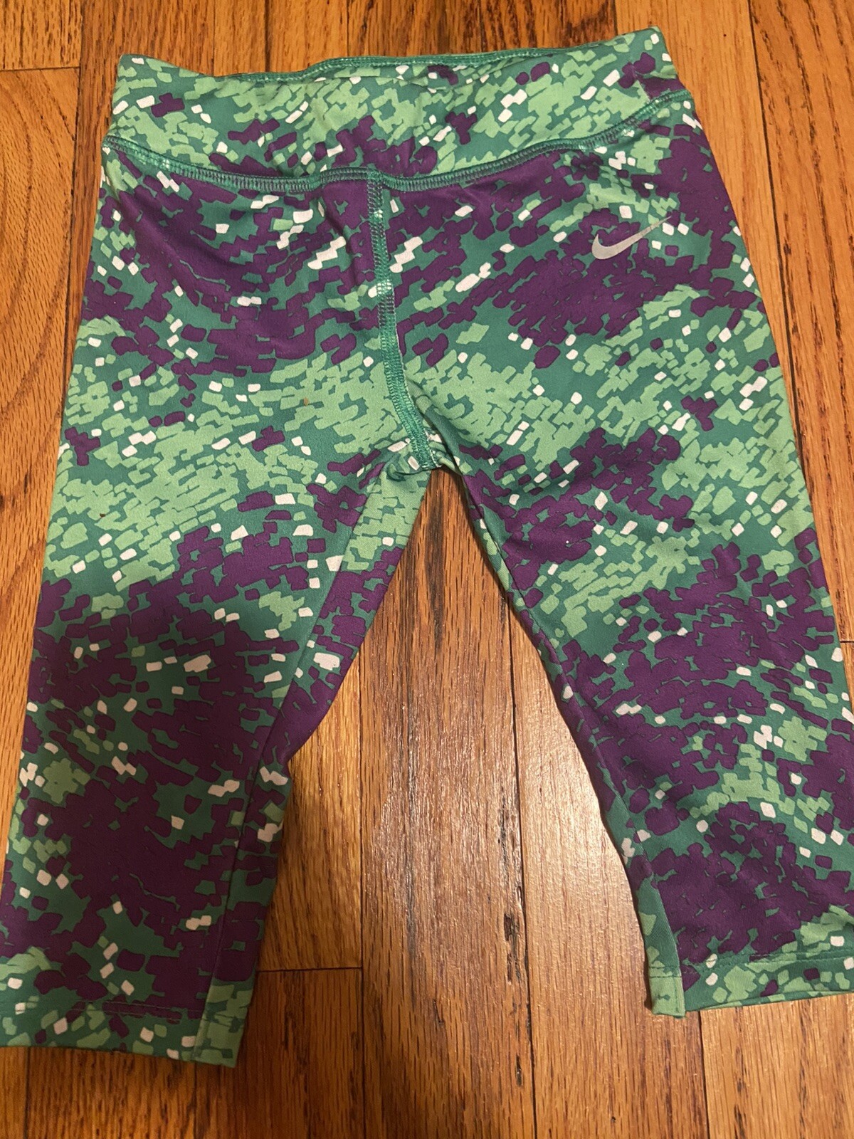 Picture 1 of 1