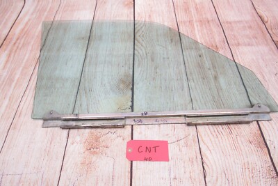1984-87 Jaguar XJ6  Series III Front LEFT DRIVER Side Door Window Glass OEM