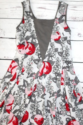 Eliane et Lena Boutique Virtuelle Apple Gray Red Paris Floral Dress Girl Size 10 - Picture 5 of 6