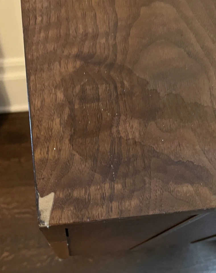 Art Deco Walnut - Square Pedastal Bar - Image 4 of 4