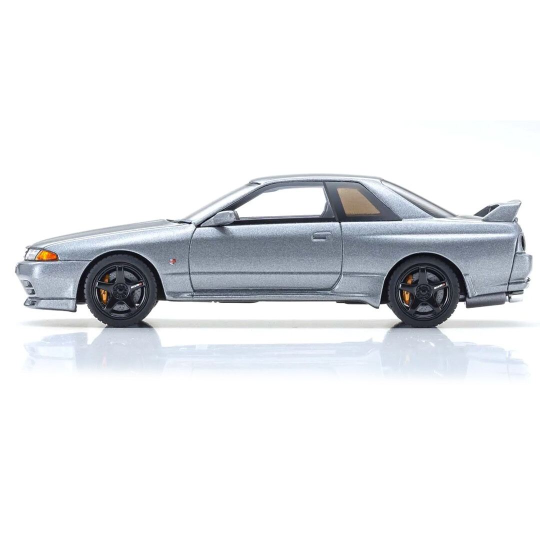 ミニカー Nissan Skyline GT-R R32 1:43 Kyosho KSR43104GR 1/43 Nissan Skyline GT-R R32 NISMO Diecast Gray