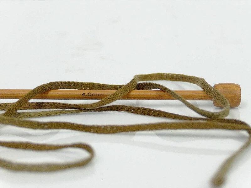 Lote de 8 fios de violino fita acrílica clara 8x50g/100m verde escuro cáqui - Imagem 3 de 4