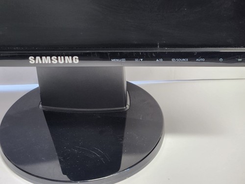 Samsung 17" SyncMaster 743BX 4:3 TFT LCD Monitor 1280x1024 With Power Cord - Picture 7 of 13