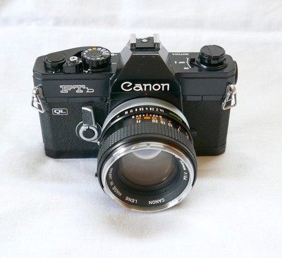 Canon FTb 本体 CANON LENS FD 50mm 1:1.4 Canon FTB (Black Body) w/50mm f1.4 FD Canon Lens (Mint- and