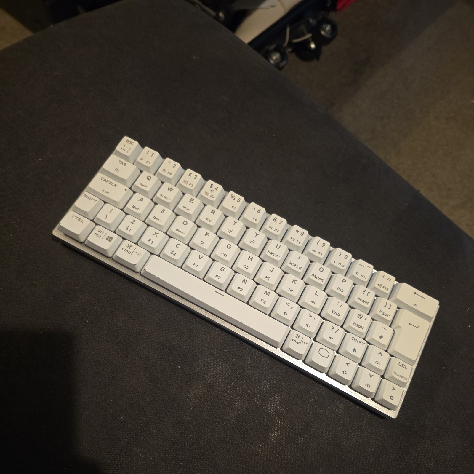 Picture 1 of 2