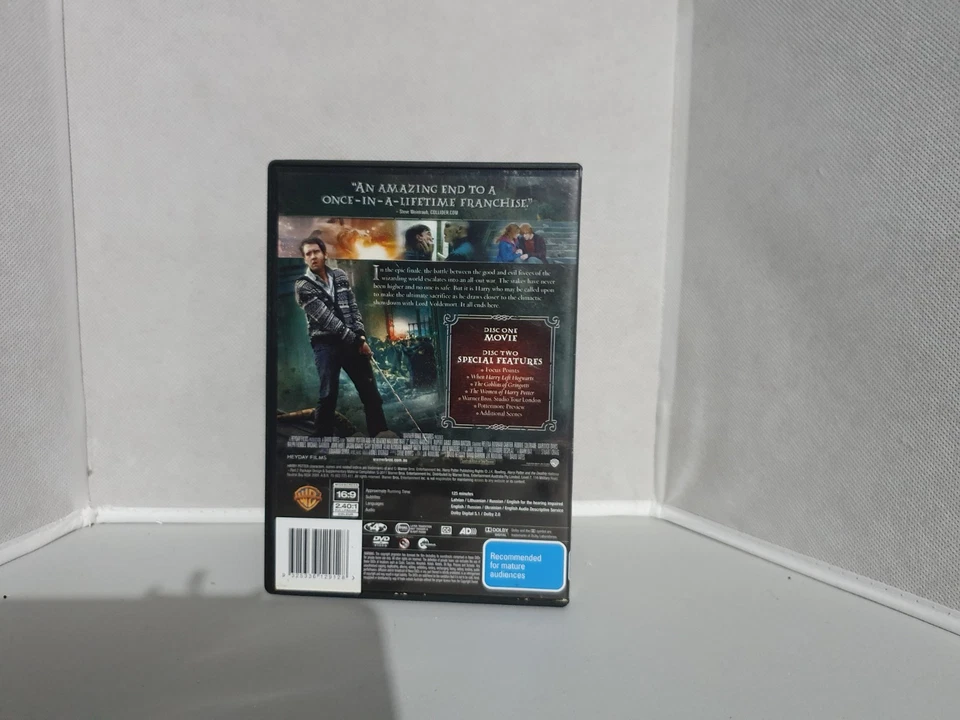 Harry Potter and the Deathly Hallows : Part 2 (DVD, 2011) - Image 2 of 2