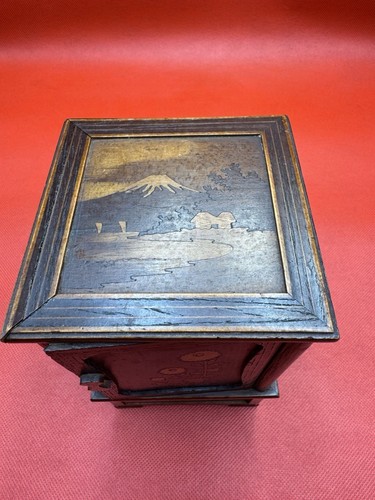 Antique - Oriental - 4 door Wooden Cigarette Box Dispenser - Early 20c Japanese - Picture 10 of 13
