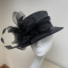 NOWA DAMSKA MAŁA CZARNA CZAPKA. Śluby Formalne okazje Goodwood, Ascot Races