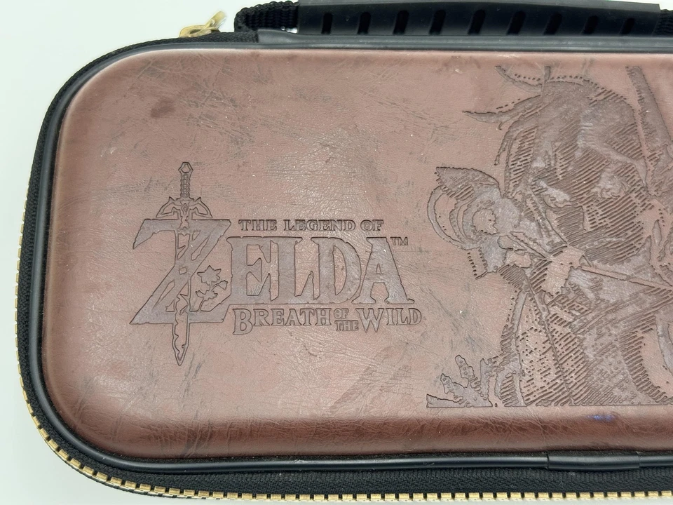 THE LEGEND OF ZELDA BOTW NINTENDO SWITCH HARD SHELL CARRYING CASE BROWN LINK - Image 3 of 4