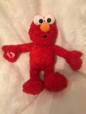 2007 Fisher Price Many Kisses Elmo Sesame Street Talking Plush Toy