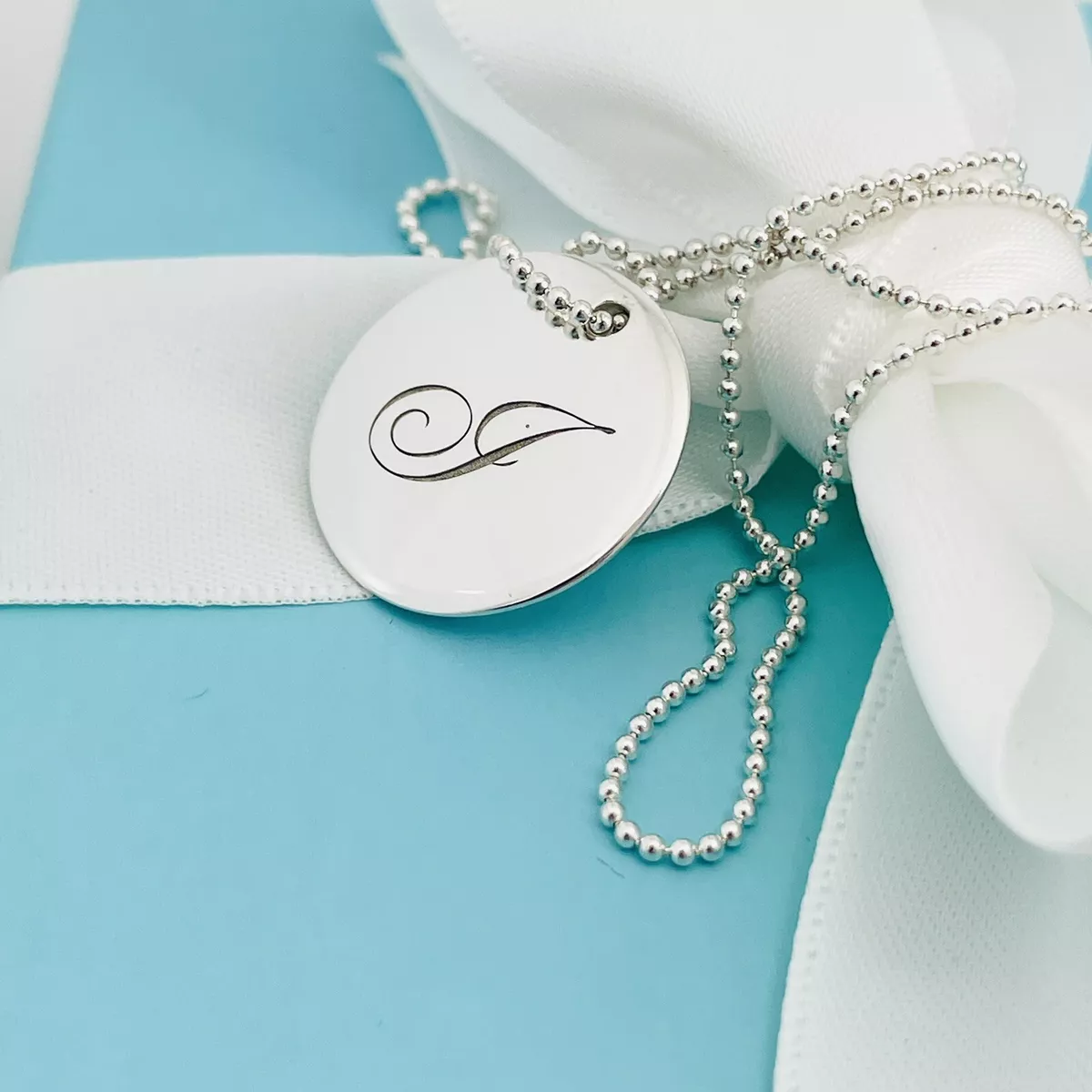 Gift & Jewelry Personalization | Tiffany & Co.