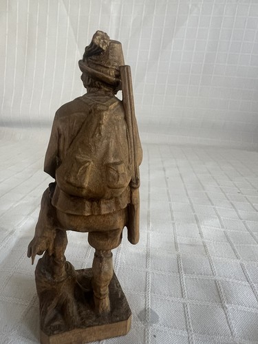 De colección 4 Cazadores Tallados a Mano Material Madera 5” Alto Sin Marca Alemania ¡RARO! - Imagen 20 de 22