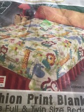 NOS Vtg Home Designs OWEN Animal World Full/Twin 72 x 90in Blanket Made in USA