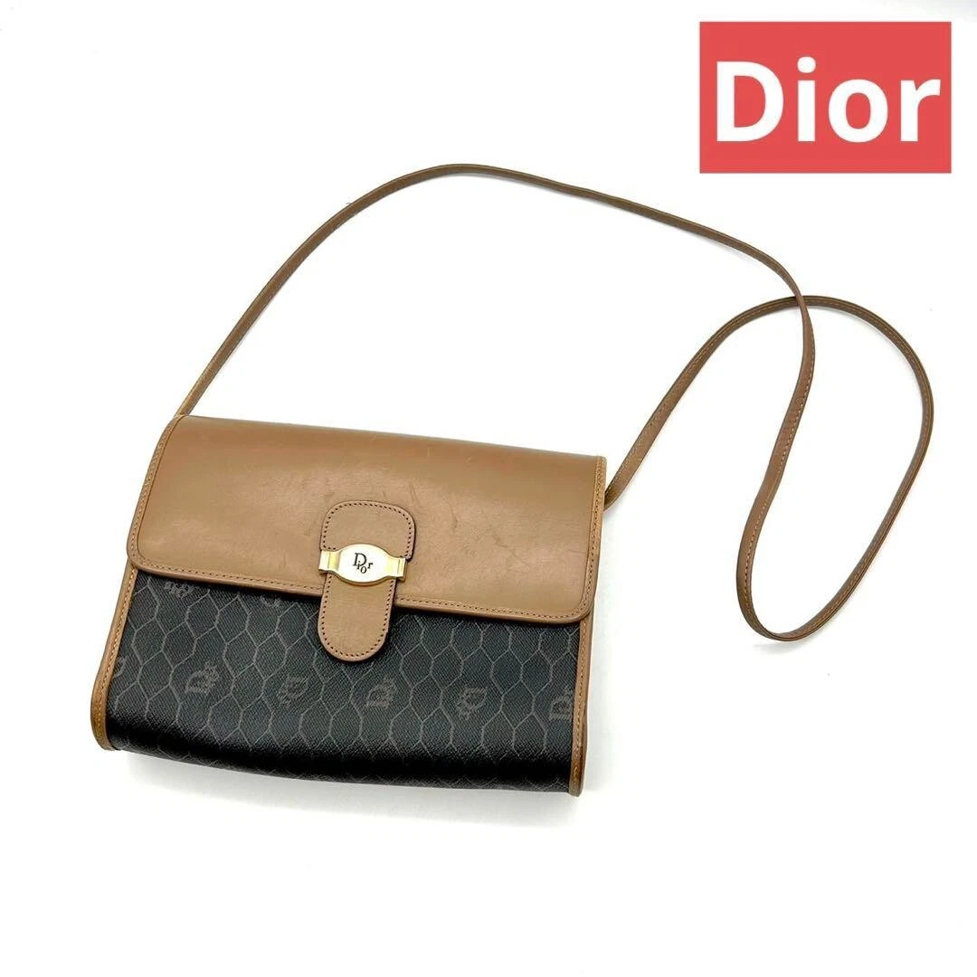 Christian Dior Sac à Bandoulière Bandoulière Logo Cuir PVC Marron Foncé Camel Auth