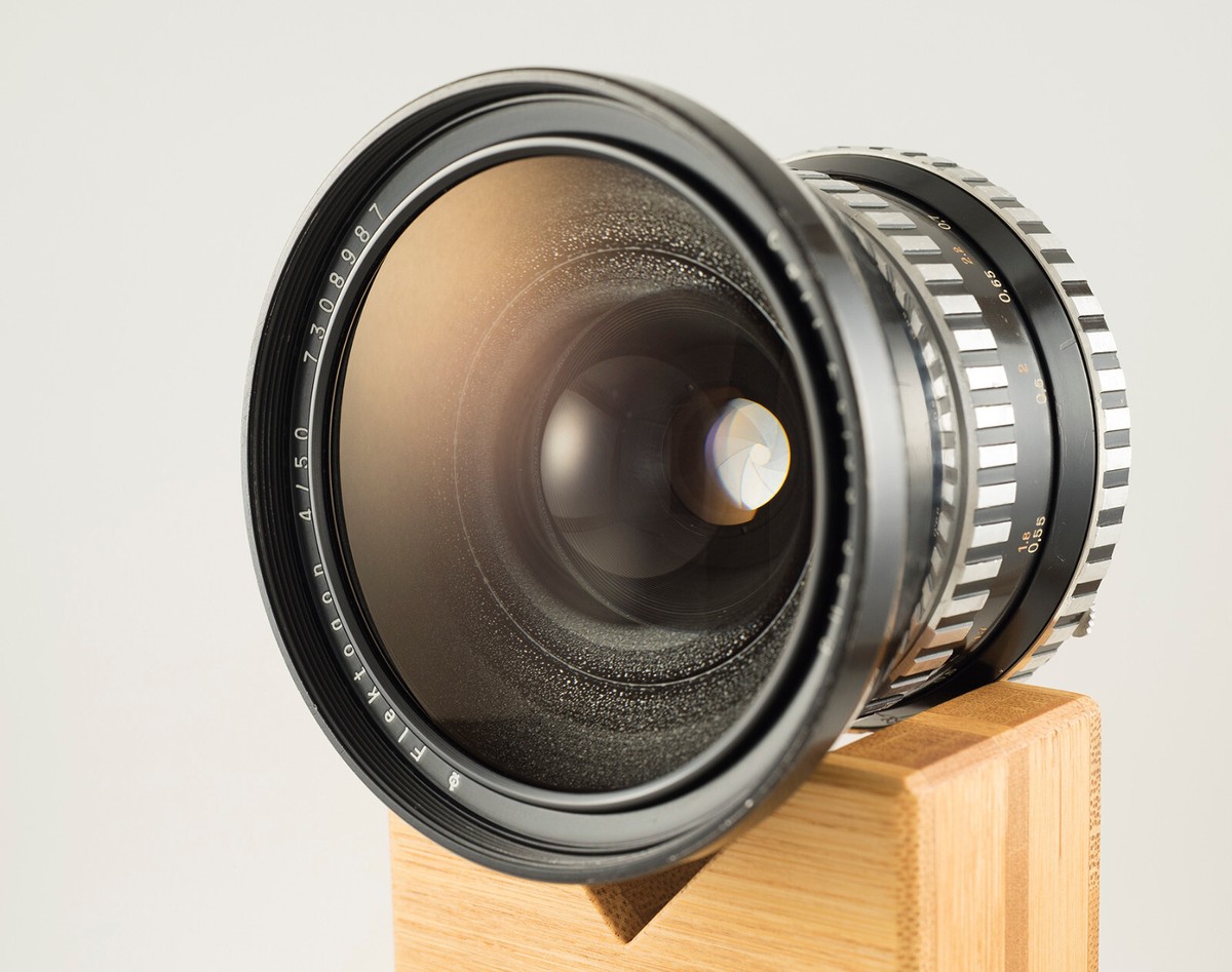 Carl Zeiss Jena Flektogon 50mm F4 Zebra Pentacon Six Medium Carl Zeiss Jena Flektogon 50mm F4 Zebra Pentacon Six Medium