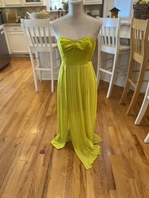 yellow strapless shirt
