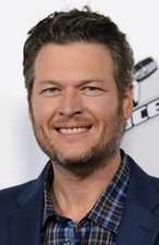 Blake Shelton Unsigned 8"x6" Photo - Country singer - 100% to Cancer Charity *4