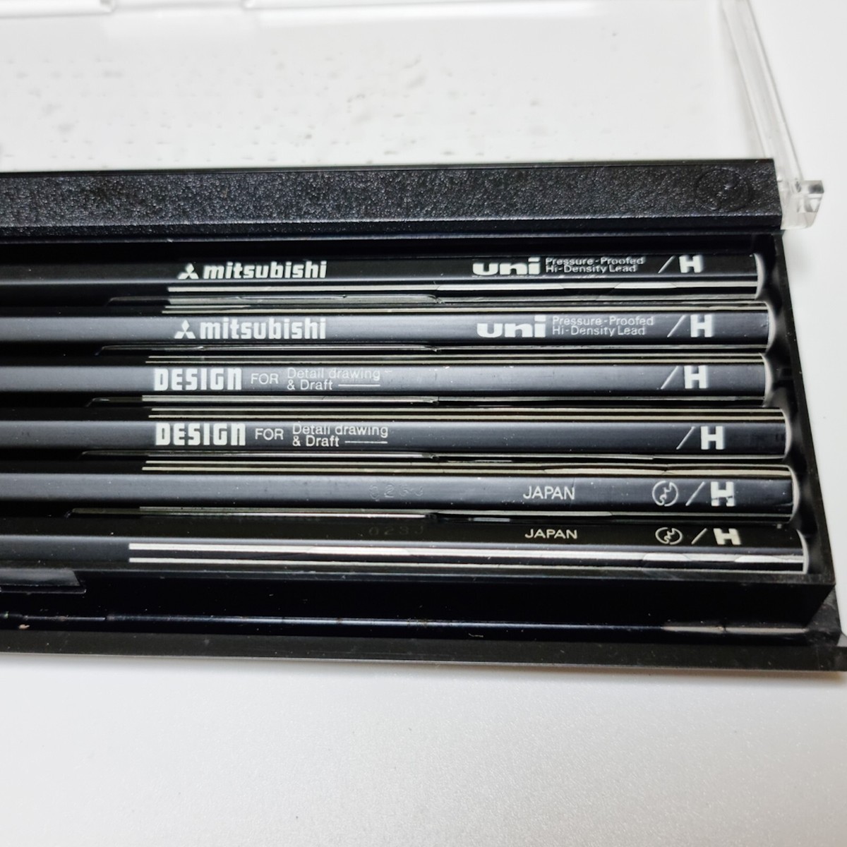Vintage Mitsubishi Pencil Uni Design H 1 Dozen - Made in Japan