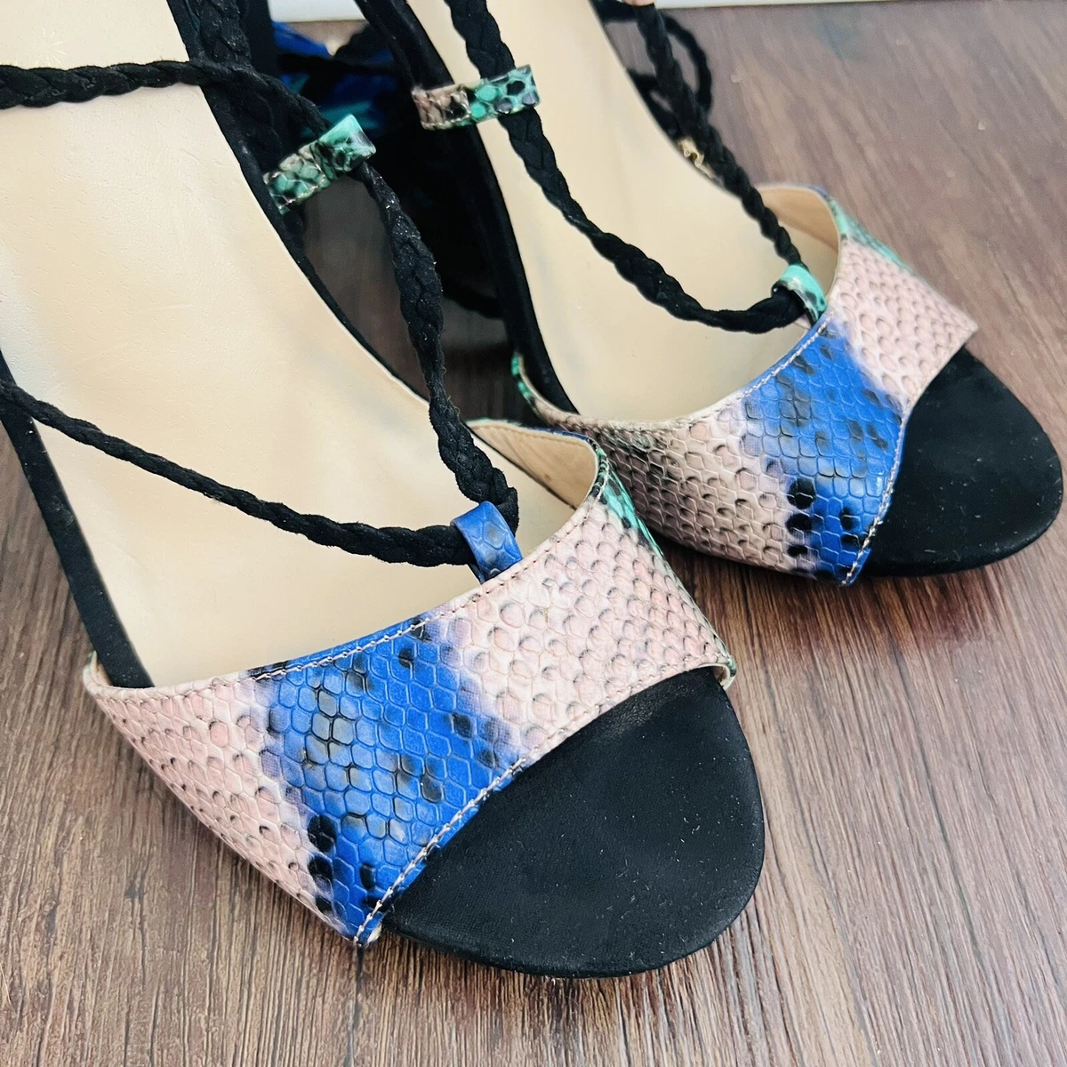 10 SALE Shoedazzle Size 9.5 Rosalyn Gladiator Heeled Tasseled Stilettos