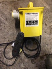 CARROLL & MEYNELL CM1500/WM&sup2; GESCHLOSSENER TRAFO 1,5KVA 230V/110V C/W 2 16A 110
