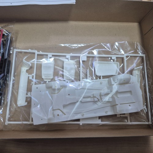 Fujimi 1/24 scale BMW 535i Plastic model kit From Japan - Picture 6 of 21