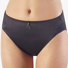 NEW 84282 VTG Wacoal Black Satin BODYSUEDE Hi-Cut Brief Panties Women Sz L