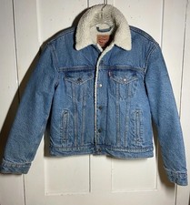 Levi  s Womens Original Trucker Jean Jacket Size M Sherpa Lined Snap Classic