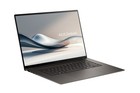 Asus Zenbook S UM5606WA-DRRJ405X Gris 16" OLED (Ryzen 9 370HX - SSD 2To - RAM