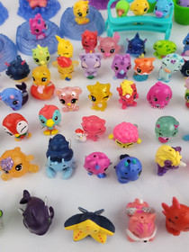 Hatchimals Colleggtibles Mini Figures Lot Of 70+ Accessories Mixed Seasons