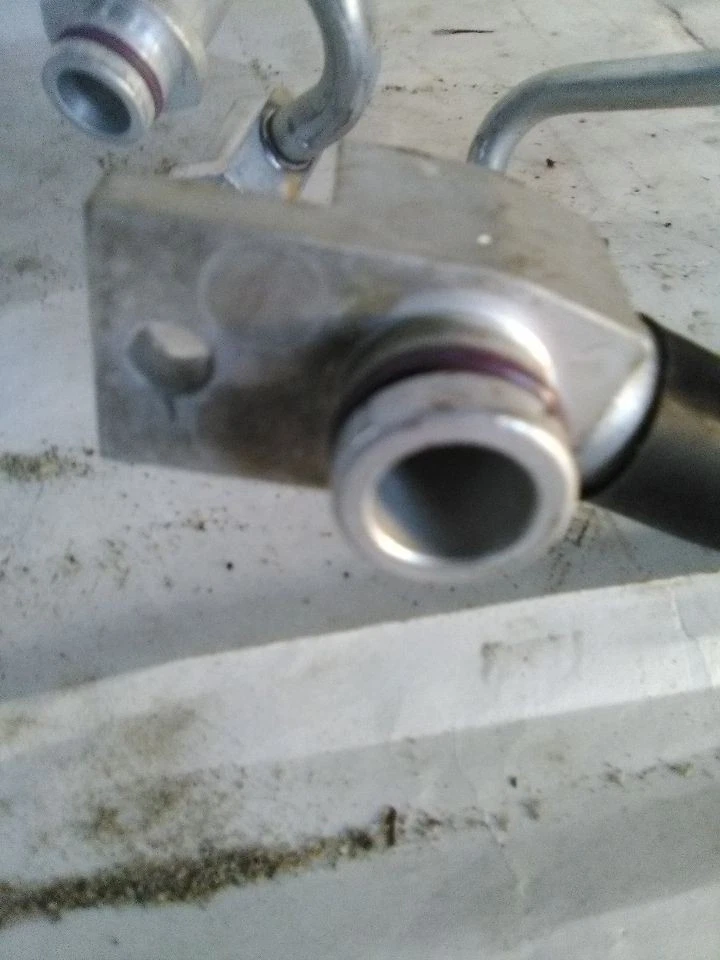 Mangueiras CA 3,0 litros 6 cilindros 2017 Audi Q7 - Imagem 3 de 4