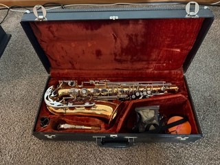 Sassofono contralto Vito Made in Japan con custodia rigida USATO POSSEDUTO 065633