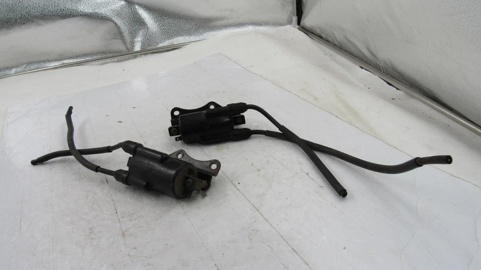 Juego de bobinas de encendido OEM Kawasaki GPZ1100 ZX1100A 1984 Foto 2 de 4