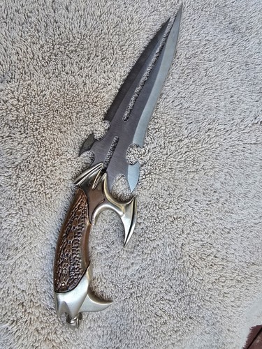 Fantasy Art Knife , Gil Hibben - The Jackal (Buffy The Vampire Slayer)