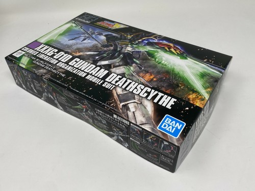Bandai HGAC Mobile Suit Gundam Wing : Gundam DEATHSCYTHE 1/144 Plastic Model Kit - Picture 4 of 8