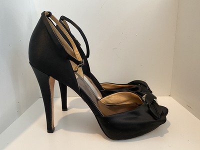 badgley mischka black heels