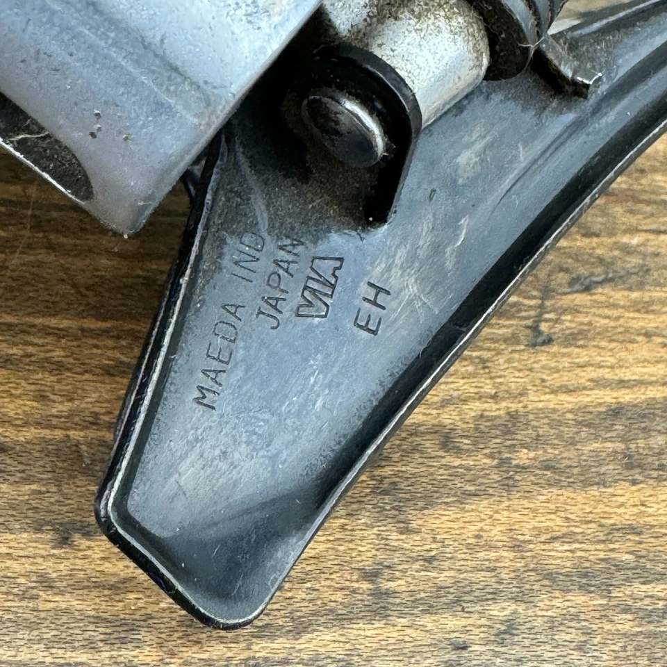 Vintage Suntour Edge 4050 Front Derailleur Braze Bottom Pull Black Lightning A2 - Image 3 of 4