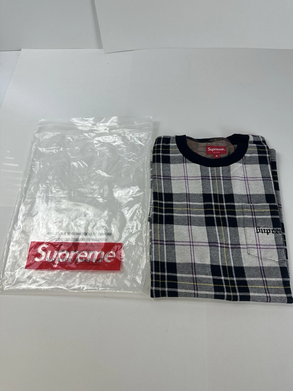 Tee shirt à manches courtes Supreme Tartan plaid moyen SS18 blanc cassé neuf