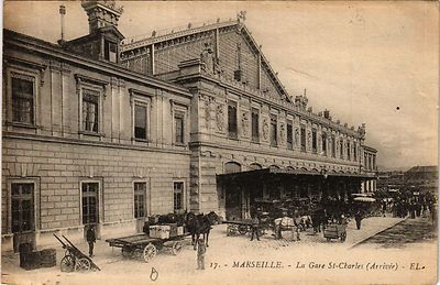CPA AK MARSEILLE La Gare St-Charles (403474)