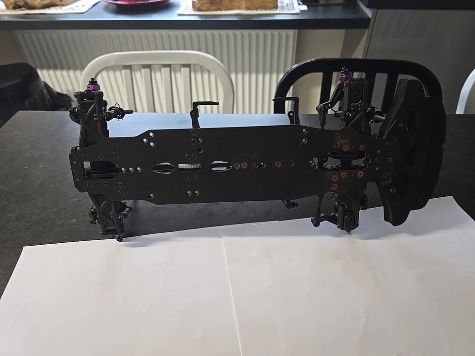 3 RACING TOURING CAR SLIDER CHASSIS - Image 4 of 4